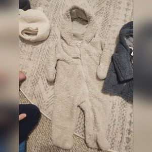 Carters 6month Bunting Suit & Coat with Hats x2